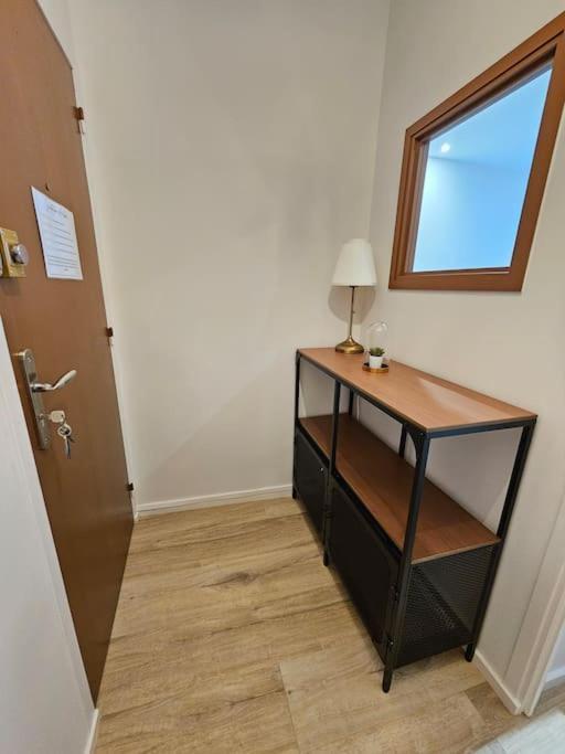 Ferienwohnung Le 19 #Terrasse#Parking Clermont-Ferrand Exterior foto